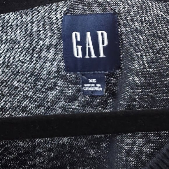 Gap V Neck Sweater - Picture 3 of 3